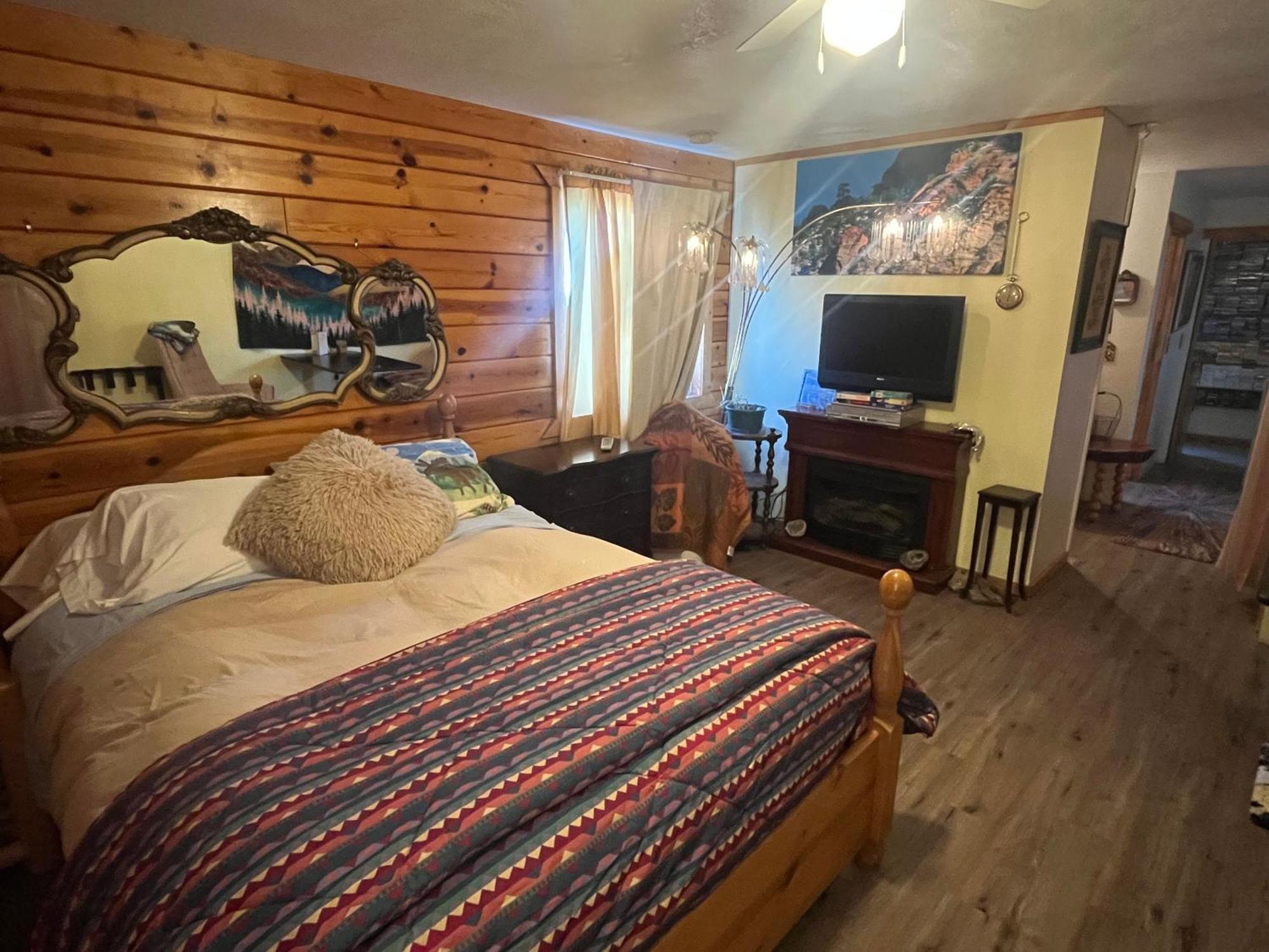 Coddiwomple Cottage, Bryce Canyon Гатч Екстер'єр фото